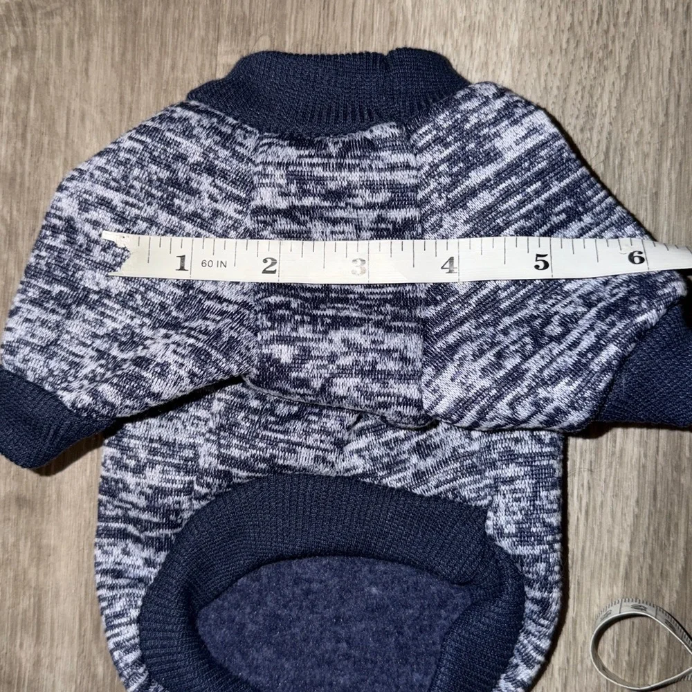 🇺🇸FIRM PRICE🇺🇸2 pieces Dog winter fleece sweater